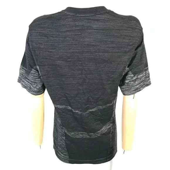 Nike Pro  Training tee v-neck - Picture 4 of 7